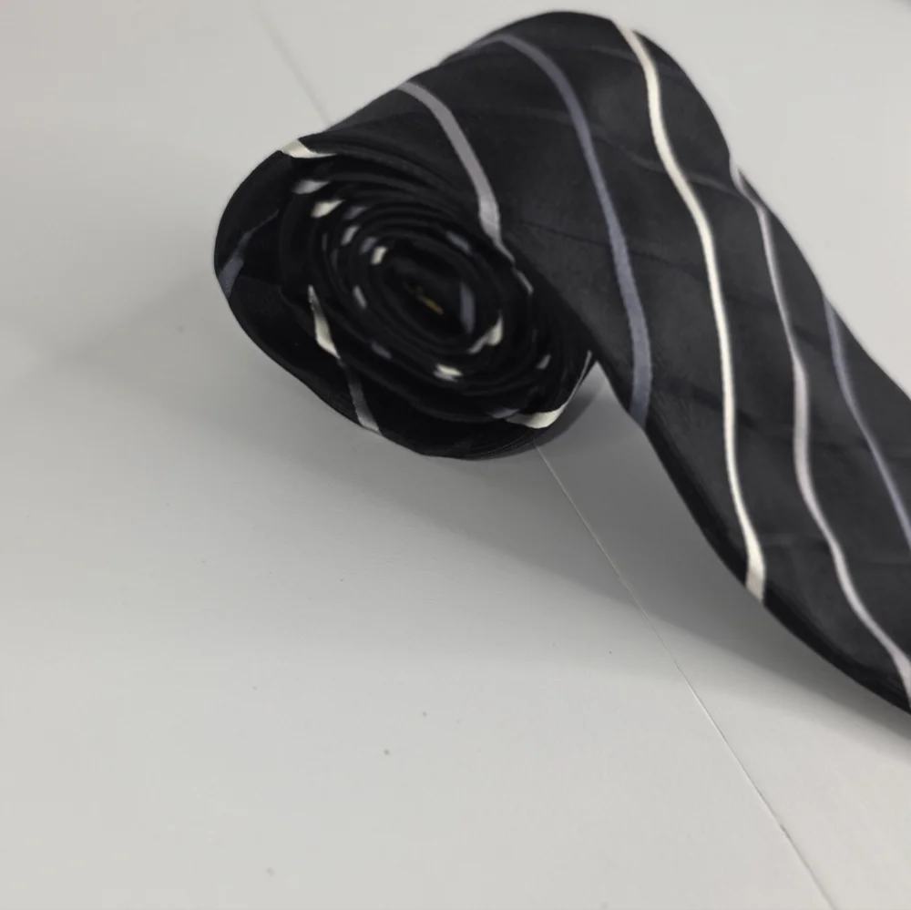 Donald Trump Tie Black With Silver/White Lines 57